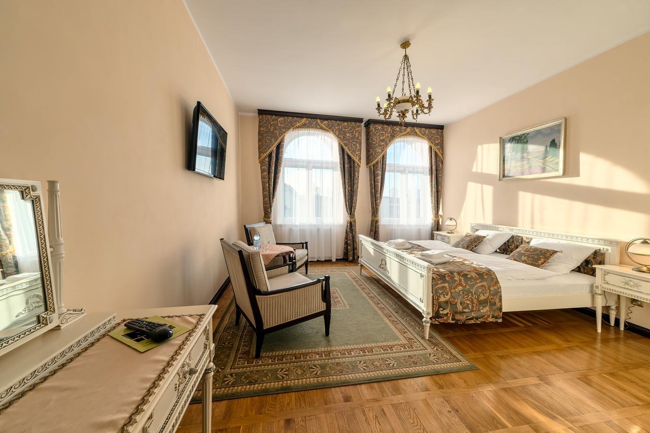 Palac Klanino Dış mekan fotoğraf